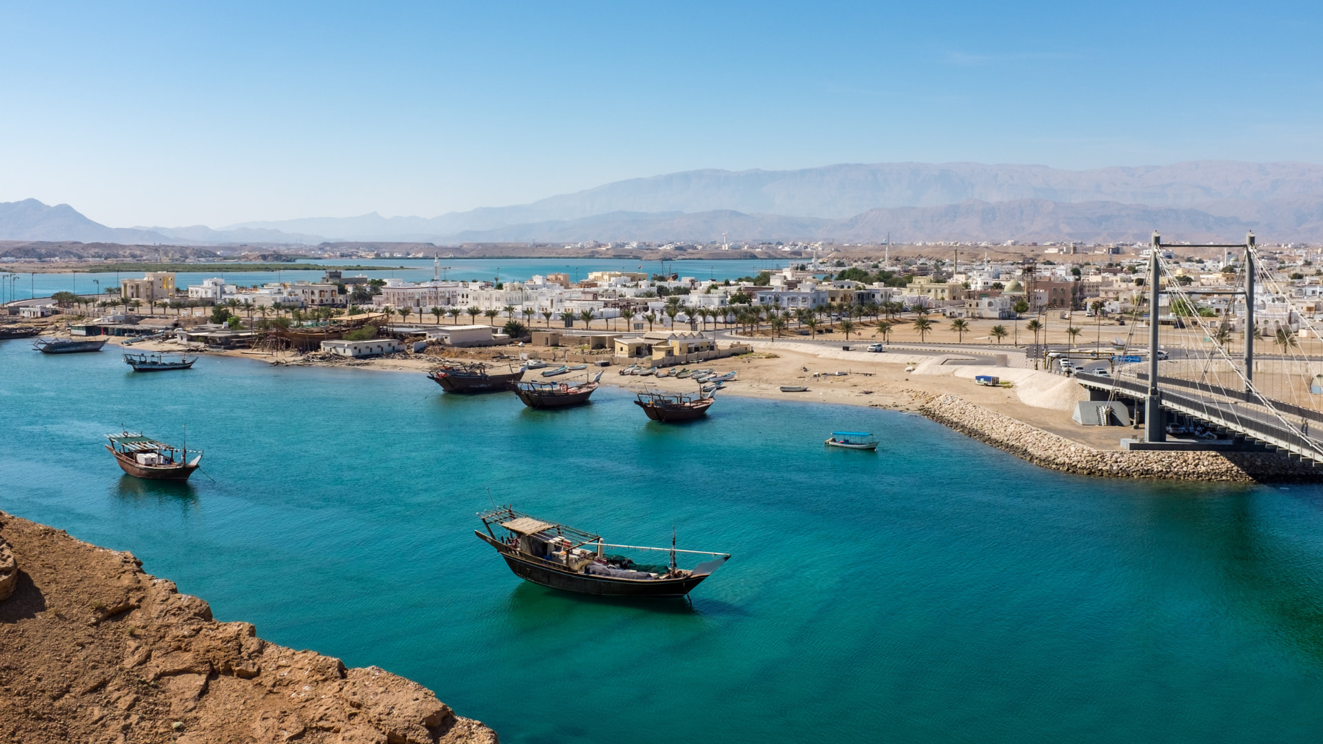 Explore Sultanate of Oman in 06 days